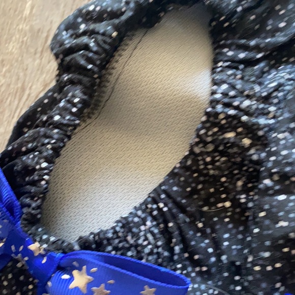 CHEER ATHLETICS MATCHING COLORS CHEER SHOE COVERS - Picture 6 of 7